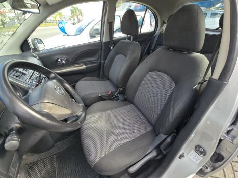 NISSAN March 1.0 12V 4P S FLEX, Foto 4