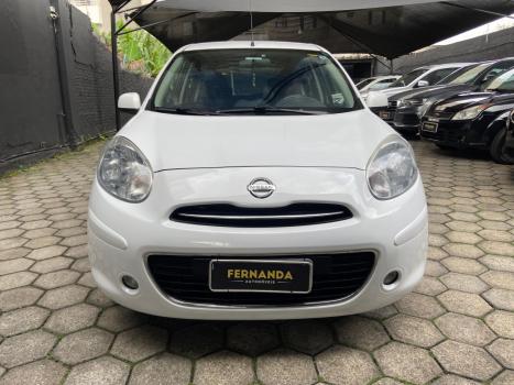NISSAN March 1.6 16V 4P S FLEX, Foto 2