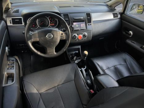 NISSAN Tiida Hatch 1.8 16V 4P SL FLEX, Foto 2