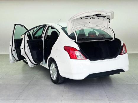 NISSAN Versa Sedan 1.6 16V 4P FLEXSTART V-DRIVE, Foto 8