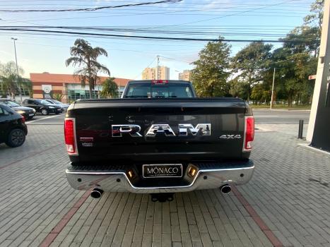 RAM 1500 5.7 V8 CLASSIC LARAMIE CABINE DUPLA 4X4 AUTOMTICO, Foto 3