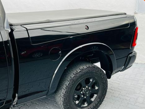RAM 2500 6.7 I6 24V SLT CABINE DUPLA TURBO DIESEL LARAMIE 4X4 AUTOMTICO, Foto 11