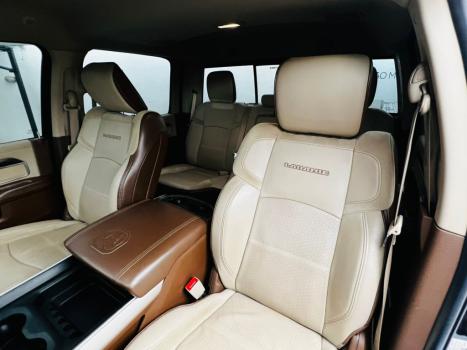 RAM 2500 6.7 I6 24V SLT CABINE DUPLA TURBO DIESEL LARAMIE 4X4 AUTOMTICO, Foto 20
