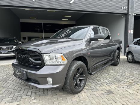 RAM Classic 5.7 V8 32V 4P HEMI LARAMIE AUTOMTICO, Foto 10