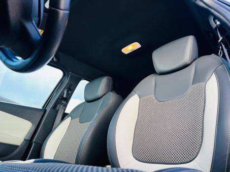 RENAULT Captur 1.6 16V 4P FLEX SCE INTENSE X-TRONIC CVT, Foto 13