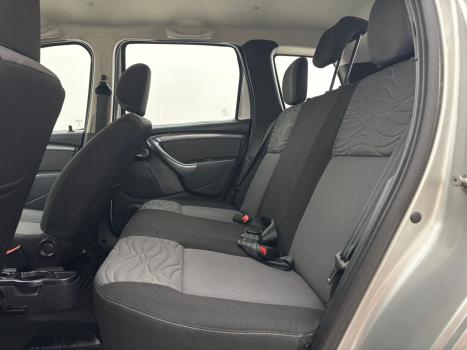 RENAULT Duster 2.0 16V 4P FLEX DYNAMIQUE AUTOMTICO, Foto 14