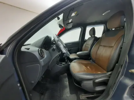 RENAULT Duster 2.0 16V 4P FLEX DYNAMIQUE AUTOMTICO, Foto 14