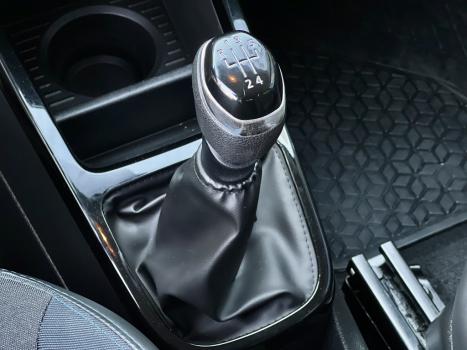 RENAULT Kwid 1.0 12V 4P SCE FLEX INTENSE, Foto 7