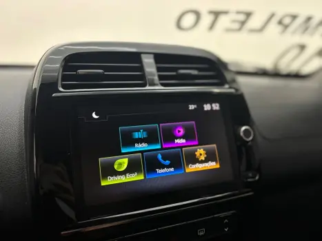 RENAULT Kwid 1.0 12V 4P SCE FLEX OUTSIDER, Foto 11