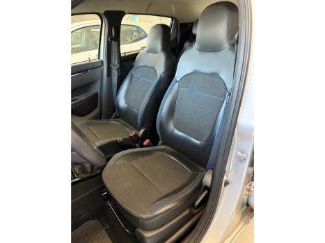 RENAULT Kwid 1.0 12V 4P SCE FLEX INTENSE, Foto 8