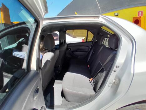 RENAULT Logan 1.0 12V 4P FLEX SCE ZEN, Foto 13