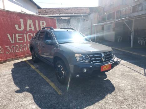 RENAULT Oroch 1.3 16V 4P OUTSIDER TURBO TCe AUTOMTICO CVT, Foto 2