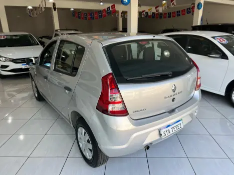RENAULT Sandero 1.0 4P FLEX AUTHENTIQUE, Foto 7