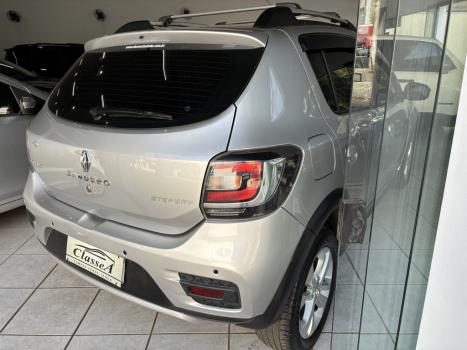 RENAULT Sandero 1.6 16V 4P FLEX STEPWAY, Foto 4