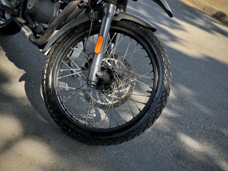 ROYAL ENFIELD Hymalayan 400 , Foto 11