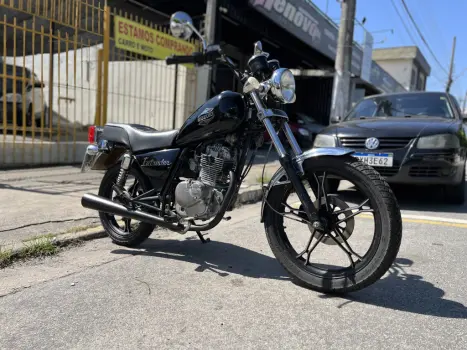 SUZUKI Intruder 125 , Foto 1