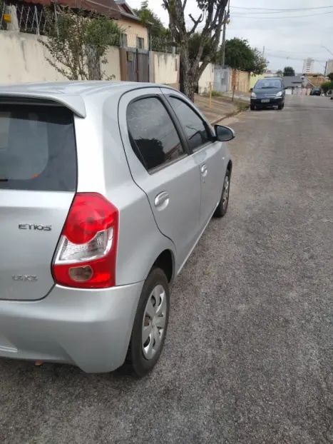 TOYOTA Etios Hatch 1.5 16V 4P FLEX XS, Foto 8