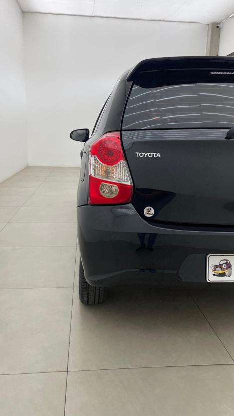 TOYOTA Etios Hatch 1.5 16V 4P FLEX XS AUTOMTICO, Foto 6