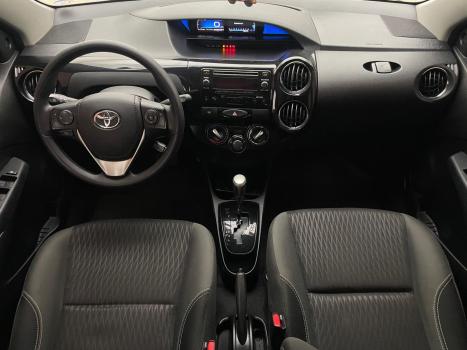 TOYOTA Etios Hatch 1.5 16V 4P FLEX XS AUTOMTICO, Foto 10