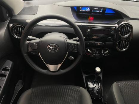 TOYOTA Etios Hatch 1.5 16V 4P FLEX XS AUTOMTICO, Foto 13