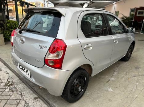 TOYOTA Etios Hatch 1.3 16V 4P FLEX, Foto 12