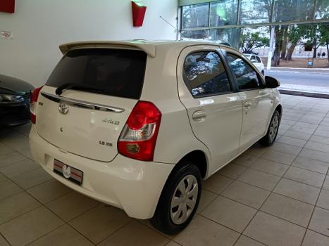 TOYOTA Etios Hatch 1.5 16V 4P FLEX XS, Foto 5