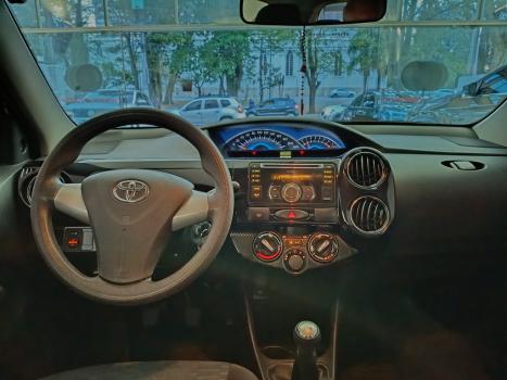 TOYOTA Etios Hatch 1.5 16V 4P FLEX XS, Foto 11