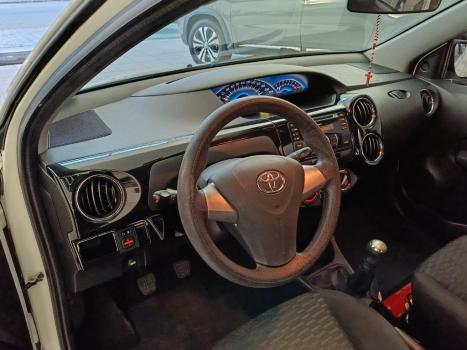 TOYOTA Etios Hatch 1.5 16V 4P FLEX XS, Foto 13
