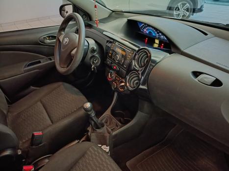 TOYOTA Etios Hatch 1.5 16V 4P FLEX XS, Foto 14