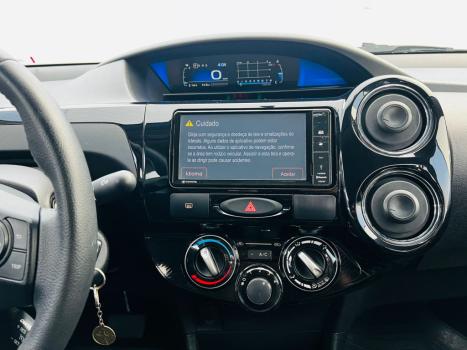 TOYOTA Etios Sedan 1.5 16V 4P FLEX XLS AUTOMTICO, Foto 25