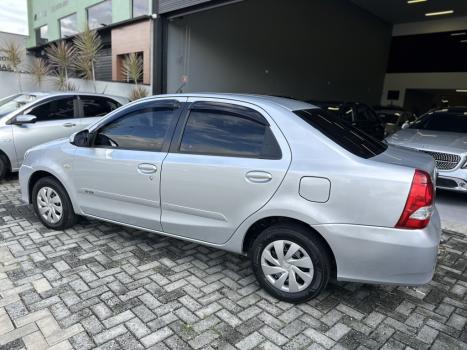 TOYOTA Etios Sedan 1.5 16V 4P FLEX XS AUTOMTICO, Foto 9