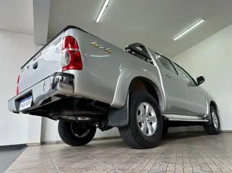 TOYOTA Hilux Caminhonete 2.7 16V 4P SRV FLEX 4X4  CABINE DUPLA AUTOMTICO, Foto 9