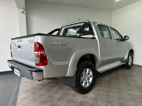 TOYOTA Hilux Caminhonete 2.7 16V 4P SRV FLEX 4X4  CABINE DUPLA AUTOMTICO, Foto 8