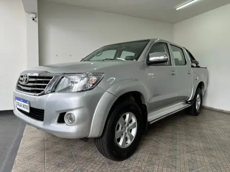 TOYOTA Hilux Caminhonete 2.7 16V 4P SRV FLEX 4X4  CABINE DUPLA AUTOMTICO, Foto 1