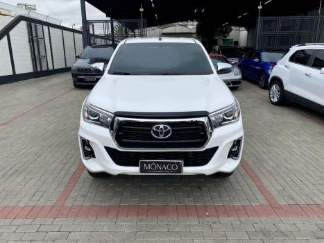 TOYOTA Hilux Caminhonete 2.8 16V SRX 4X4 DIESEL CABINE DUPLA AUTOMTICO, Foto 2