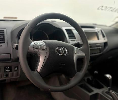 TOYOTA Hilux Caminhonete 2.7 16V 4P SRV CABINE DUPLA, Foto 9