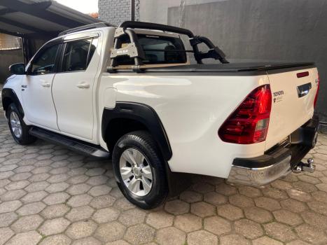 TOYOTA Hilux Caminhonete 2.7 16V 4P SR FLEX CABINE DUPLA AUTOMTICO, Foto 6