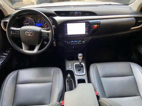 TOYOTA Hilux Caminhonete 2.7 16V 4P SR FLEX CABINE DUPLA AUTOMTICO, Foto 9