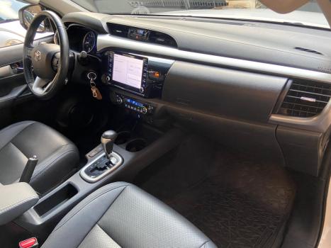 TOYOTA Hilux Caminhonete 2.7 16V 4P SR FLEX CABINE DUPLA AUTOMTICO, Foto 11