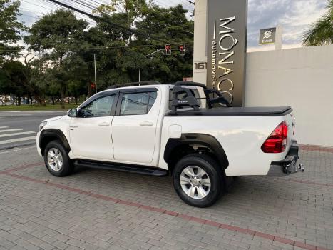 TOYOTA Hilux Caminhonete 2.7 16V 4P SR FLEX CABINE DUPLA AUTOMTICO, Foto 4