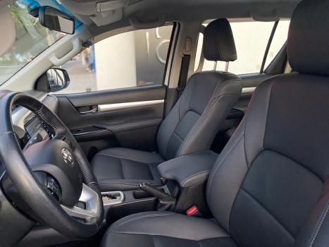 TOYOTA Hilux Caminhonete 2.7 16V 4P SR FLEX CABINE DUPLA AUTOMTICO, Foto 6