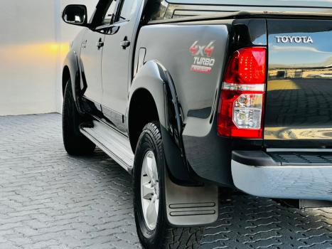 TOYOTA Hilux Caminhonete 3.0 4P 4X4 SRV TURBO DIESEL TOP CABINE DUPLA AUTOMTICO, Foto 13