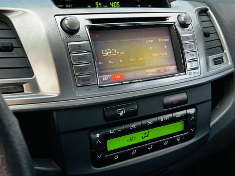 TOYOTA Hilux Caminhonete 3.0 4P 4X4 SRV TURBO DIESEL TOP CABINE DUPLA AUTOMTICO, Foto 17