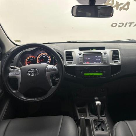 TOYOTA Hilux Caminhonete 3.0 16V 4P 4X4 SRV TURBO DIESEL, Foto 8