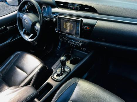 TOYOTA Hilux Caminhonete 2.8 16V SRX 4X4 TURBO DIESEL CABINE DUPLA AUTOMTICO, Foto 11