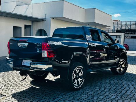 TOYOTA Hilux Caminhonete 2.8 16V SRX 4X4 TURBO DIESEL CABINE DUPLA AUTOMTICO, Foto 15
