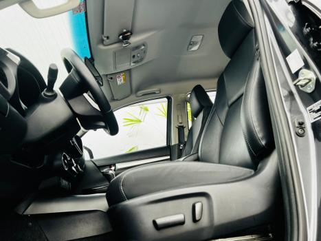 TOYOTA Hilux Caminhonete 2.8 16V SRV 4X4 DIESEL CABINE DUPLA AUTOMTICO, Foto 14