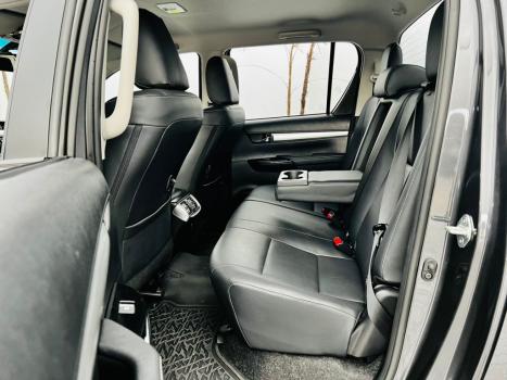 TOYOTA Hilux Caminhonete 2.8 16V SRV 4X4 DIESEL CABINE DUPLA AUTOMTICO, Foto 25