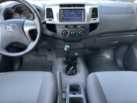 TOYOTA Hilux Caminhonete 3.0 4P 4X4 DIESEL CABINE DUPLA, Foto 8