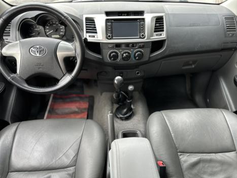TOYOTA Hilux Caminhonete 3.0 4P 4X4 DIESEL CABINE DUPLA, Foto 7